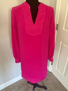 Trina Turk Hot Pink Long-Sleeve V-Neck Shift Dress